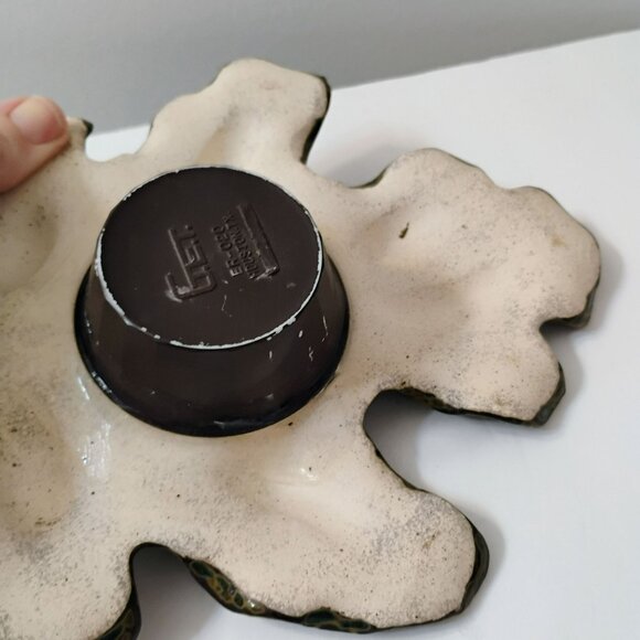 G.E.T Pottery Ikebana Vase Flower Frog, Leaf Shape & Ladybug Vintage Handcrafted - Picture 5 of 8